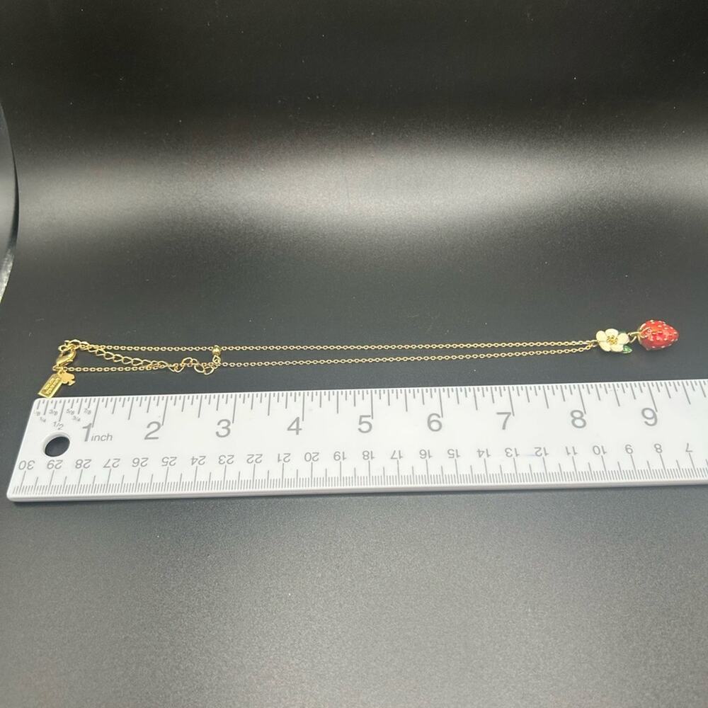Kate Spade Flower and Strawberry pendant necklace #658 gold tone chain 16-18” - Picture 4 of 5